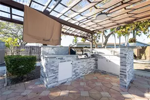 19600 Gulfstream Rd, Cutler Bay, FL 33157 - Photo 27