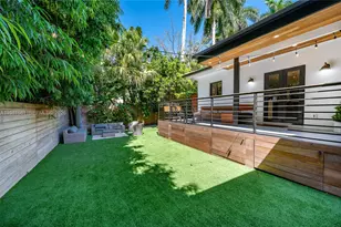 3370 Poinciana Ave, Miami, FL 33133 - Photo 13