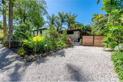 3370 Poinciana Ave, Miami, FL 33133 - Photo 39