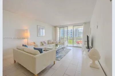 1500 Bay Rd #528S, Miami Beach, FL 33139 - Photo 3