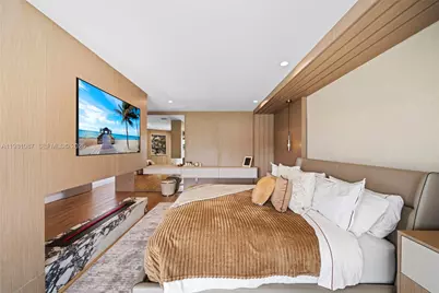 710 S Shore Dr, Miami Beach, FL 33141 - Photo 29