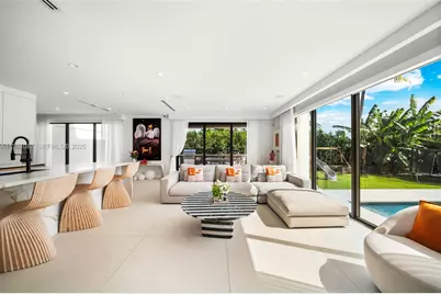 710 S Shore Dr, Miami Beach, FL 33141 - Photo 17