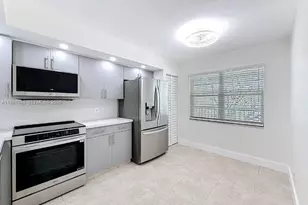 12701 SW 13th St, Pembroke Pines, FL 33027 - Photo 3