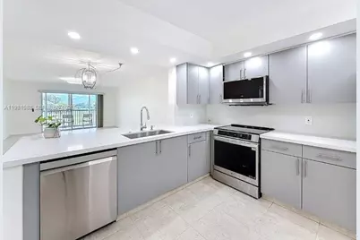 12701 SW 13th St #310F, Pembroke Pines, FL 33027 - Photo 7