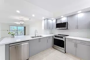 12701 SW 13th St, Pembroke Pines, FL 33027 - Photo 7