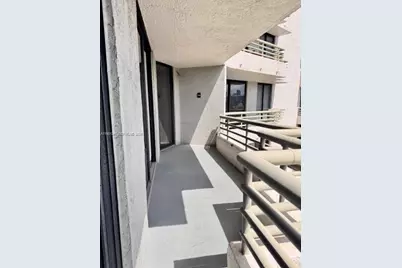 3300 NE 191st St #616, Aventura, FL 33180 - Photo 7