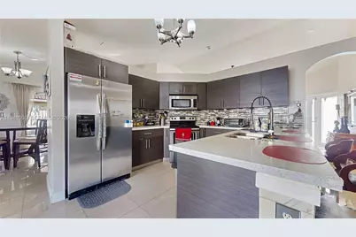 8070 SW 157th Pl, Miami, FL 33193 - Photo 7