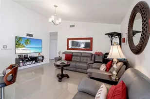 8070 SW 157th Pl, Miami, FL 33193 - Photo 9