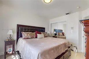 8070 SW 157th Pl, Miami, FL 33193 - Photo 17