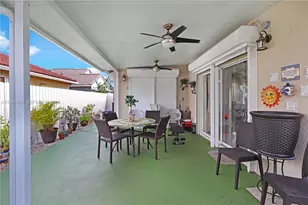 8070 SW 157th Pl, Miami, FL 33193 - Photo 23
