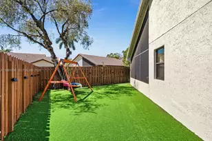 2083 Augusta, Weston, FL 33326 - Photo 39