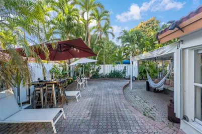 11262 NW 59th Ter, Doral, FL 33178 - Photo 23