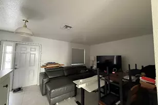 2032 NE 167th St, North Miami Beach, FL 33162 - Photo 25