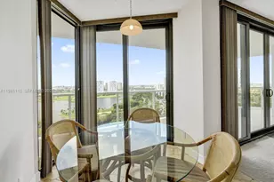 20281 E Country Club Dr, Aventura, FL 33180 - Photo 21