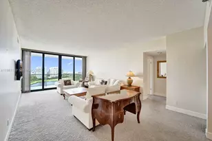 20281 E Country Club Dr, Aventura, FL 33180 - Photo 3