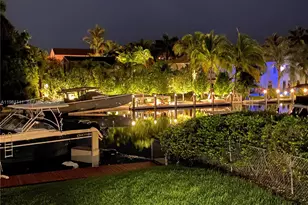 6815 Edgewater Dr, Coral Gables, FL 33133 - Photo 21