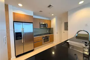 1050 Brickell Ave, Miami, FL 33131 - Photo 7