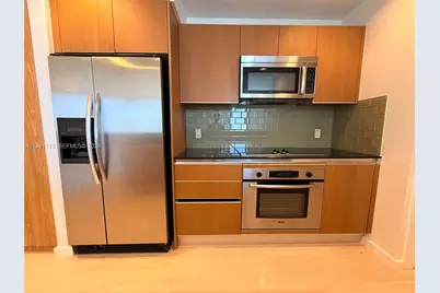 1050 Brickell Ave #3202, Miami, FL 33131 - Photo 5