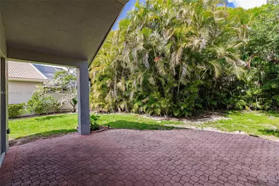 17208 Hampton Blvd, Boca Raton, FL 33496 - Photo 29