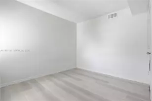 2066 Madeira Dr, Weston, FL 33327 - Photo 27