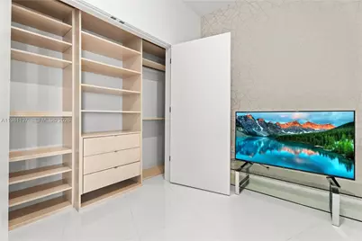 [Address not provided], Miami, FL 33132 - Photo 13
