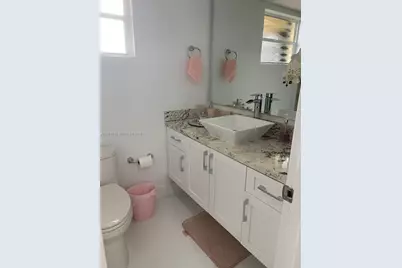 8101 Byron Ave #509, Miami Beach, FL 33141 - Photo 11