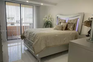 8101 Byron Ave, Miami Beach, FL 33141 - Photo 13