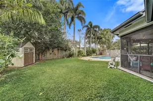 1741 W Oak Knoll Cir, Davie, FL 33324 - Photo 43