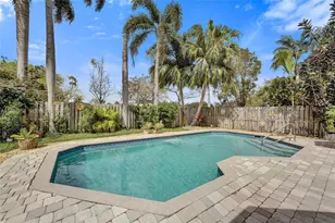 1741 W Oak Knoll Cir, Davie, FL 33324 - Photo 37