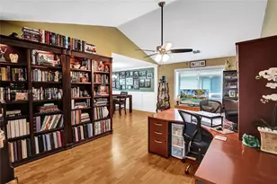 1741 W Oak Knoll Cir, Davie, FL 33324 - Photo 21