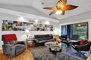 1741 W Oak Knoll Cir, Davie, FL 33324 - Photo 7