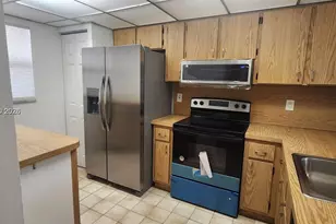 880 NE 207th Terrace, Miami, FL 33179 - Photo 5