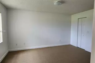 880 NE 207th Terrace, Miami, FL 33179 - Photo 15