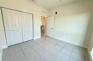 8001 NW 41st St, Doral, FL 33166 - Photo 11