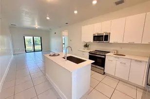 8001 NW 41st St, Doral, FL 33166 - Photo 1