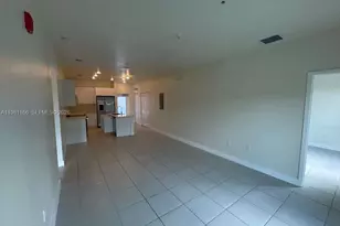 8001 NW 41st St, Doral, FL 33166 - Photo 5