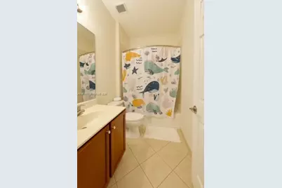 380 NE 37th Ter, Homestead, FL 33033 - Photo 13