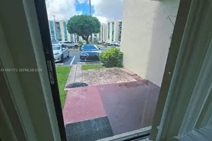 2075 SW 122nd Ave, Miami, FL 33175 - Photo 11