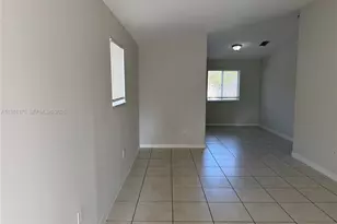 2920 SE 13th Rd, Homestead, FL 33035 - Photo 3