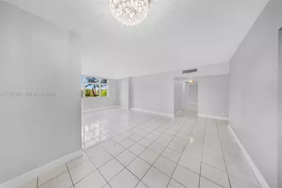 4350 Hillcrest Dr #200, Hollywood, FL 33021 - Photo 7