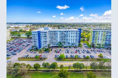 4350 Hillcrest Dr #200, Hollywood, FL 33021 - Photo 1