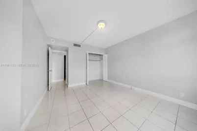 4350 Hillcrest Dr #200, Hollywood, FL 33021 - Photo 29
