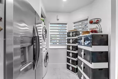 120 SW 109th Ave #18, Sweetwater, FL 33174 - Photo 9