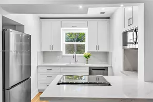 1960 NE 182nd St, North Miami Beach, FL 33162 - Photo 13