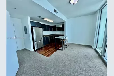 300 S Biscayne Blvd #2703, Miami, FL 33131 - Photo 3