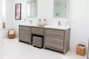 4957 NW 93rd Doral Pl, Doral, FL 33178 - Photo 37