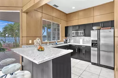 2871 N Oakland Forest Dr #204, Oakland Park, FL 33309 - Photo 21