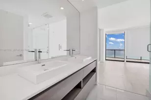 460 NE 28th St, Miami, FL 33137 - Photo 19