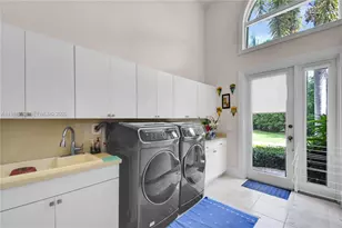 3502 Derby Ln, Weston, FL 33331 - Photo 75