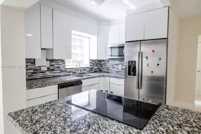 2727 Calusa St, Miami, FL 33133 - Photo 9